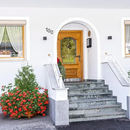Apartment Petra *