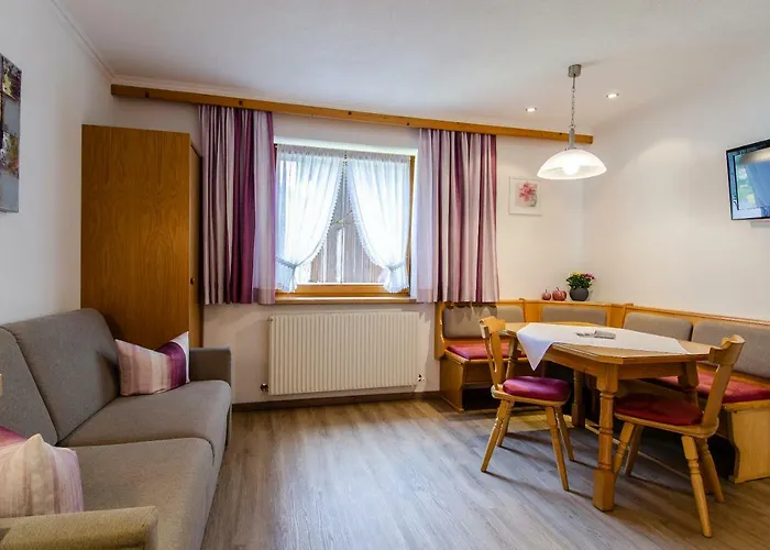 Petra アパート Galtür